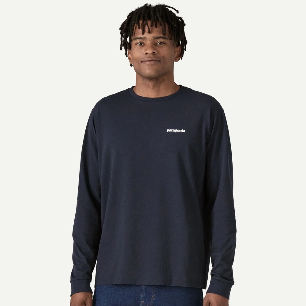 Men's Patagonia Long-Sleeved P-6 Logo Responsibili-Tee - Picture 2 of 9